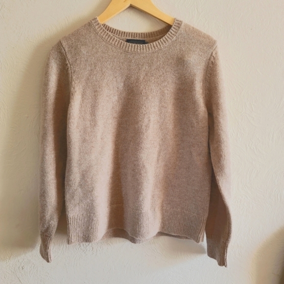 Pendleton Sweaters - Pendleton, Women's Shetland Collection Crewneck,‎ Tan, Size Medium